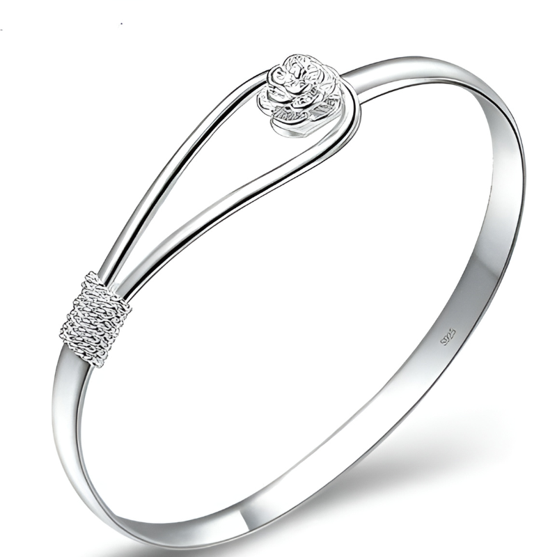 Ezüstös rózsás karkötő