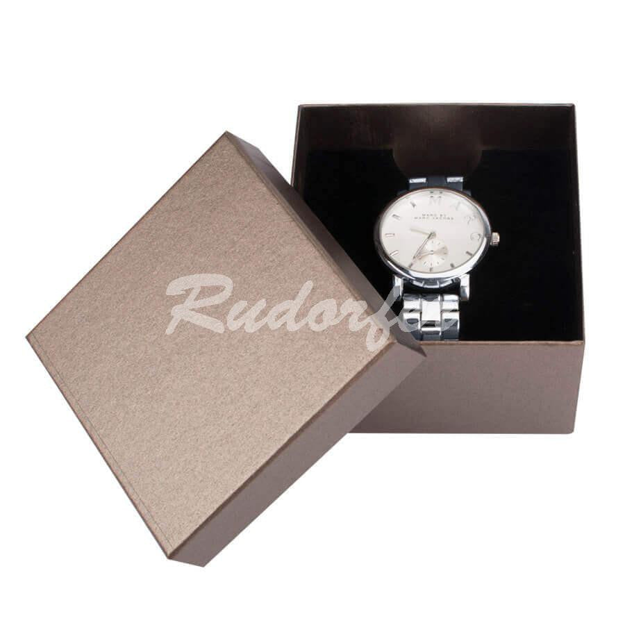 Órás doboz aranybarna 90x90x60mm