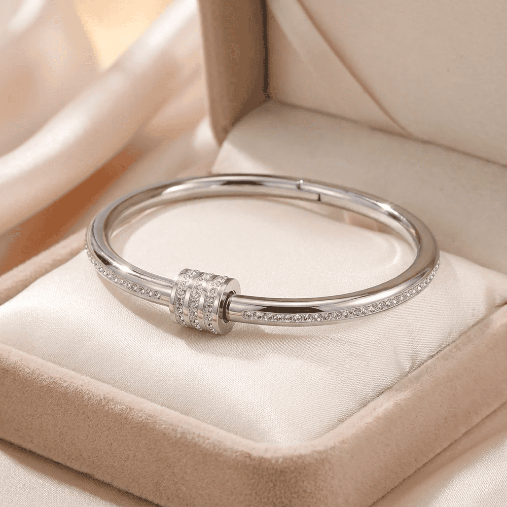 Victory nemesacél karkötő whitegold