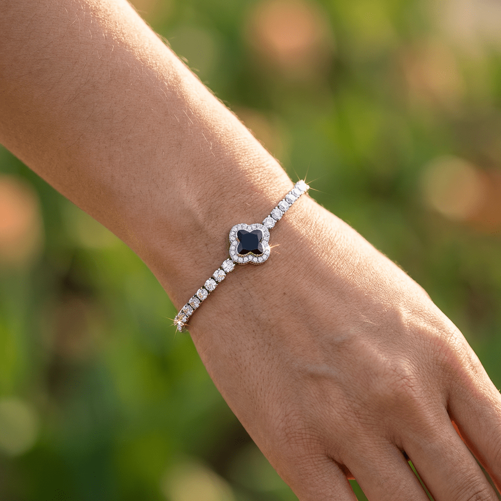 Marta tenisz karkötő virág dísszel whitegold-fekete