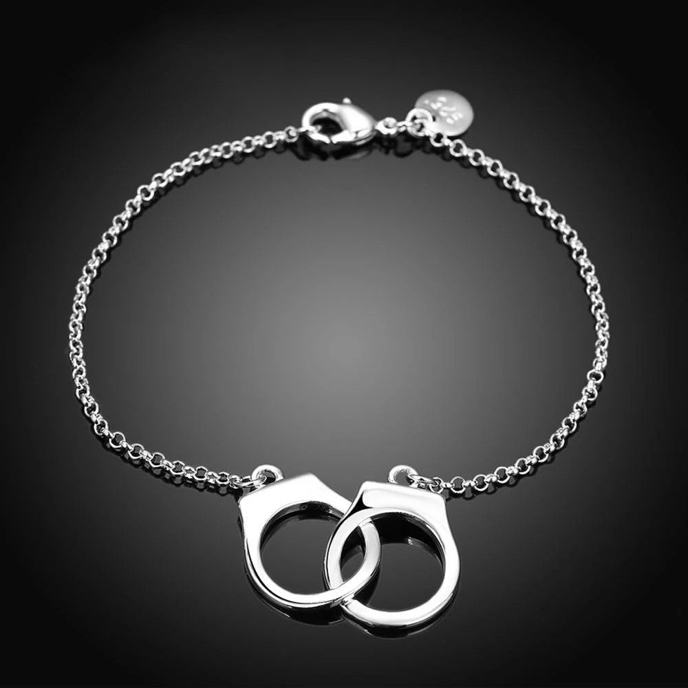 Ezüstös bilincs karkötő