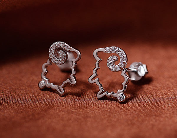 Emmy női kos fülbevaló whitegold