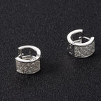 Előkelő sok kristályos kis karika fülbevaló whitegold