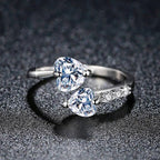 Ölelő kristály szívek gyűrű (állítható méret)