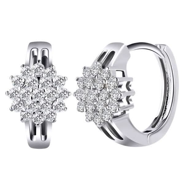 Maddelena karperec whitegold