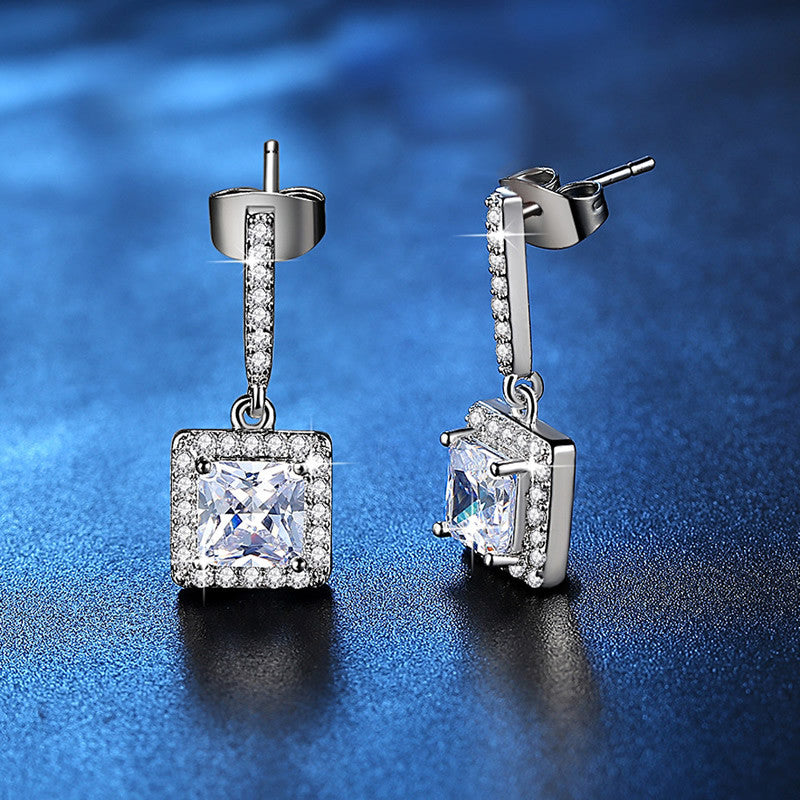 Ceri négyzet kristályos fülbevaló