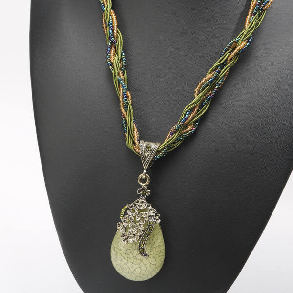 Antik csepp medálos nyaklánc zöld