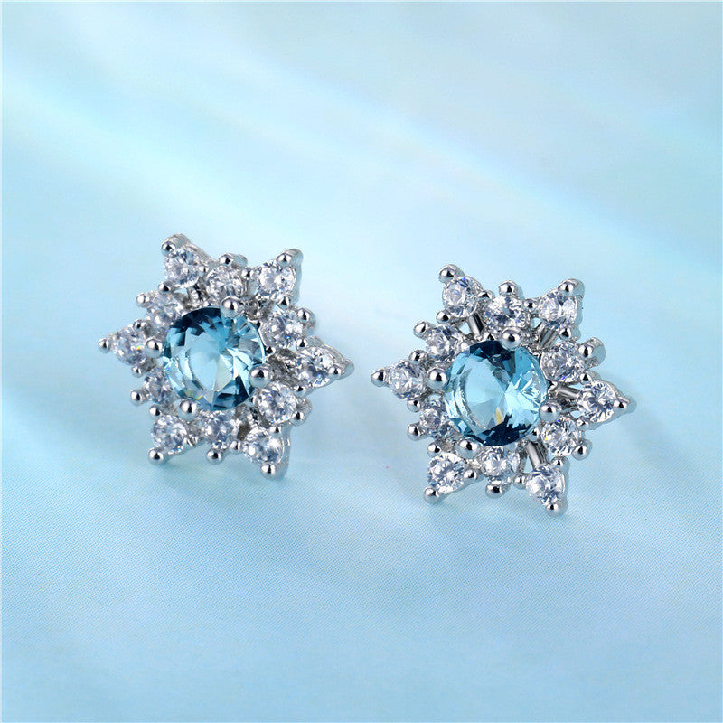 Leila női fülbevaló whitegold