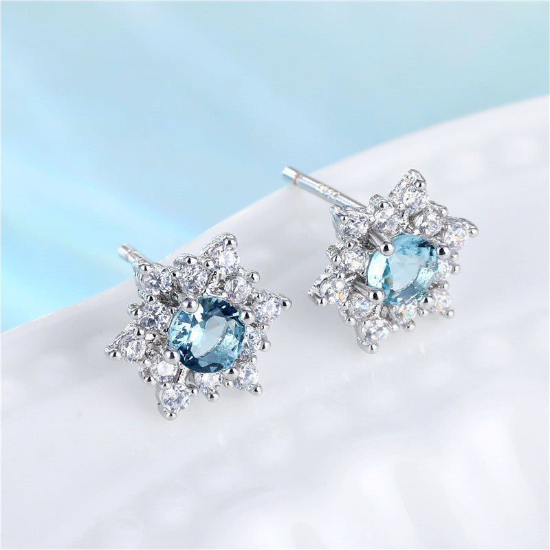 Leila női fülbevaló whitegold