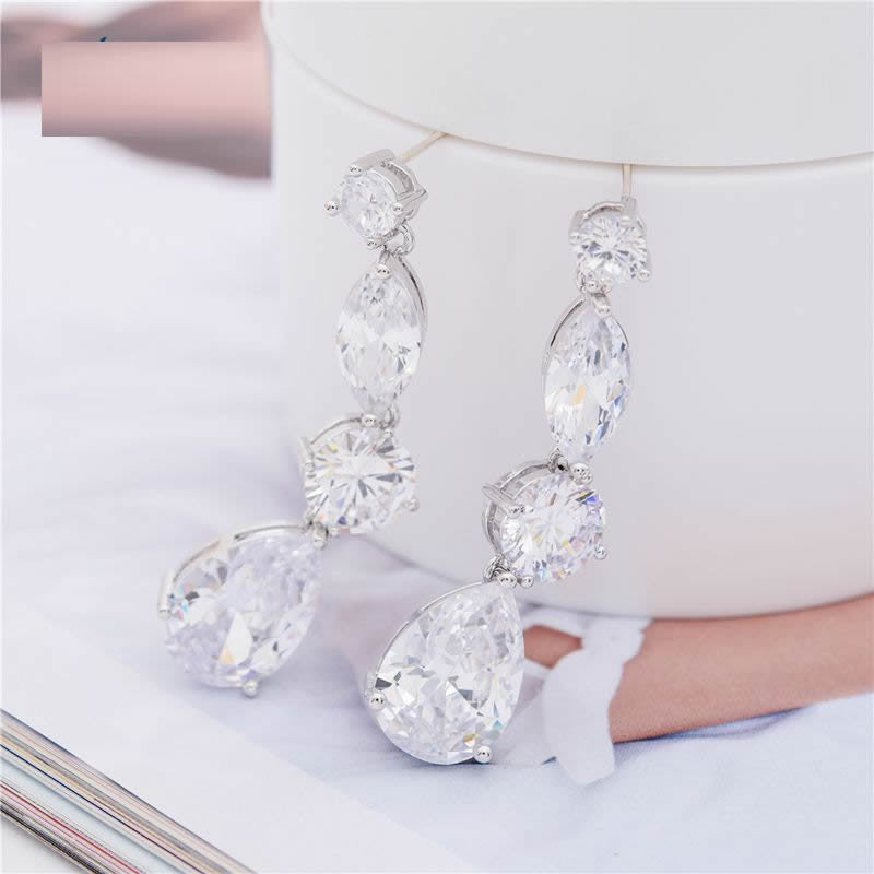 Alexia női fülbevaló whitegold