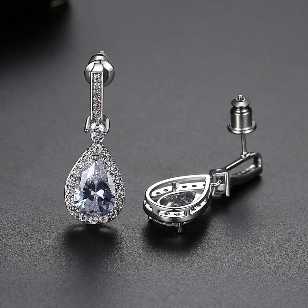 Giuliana fülbevaló whitegold