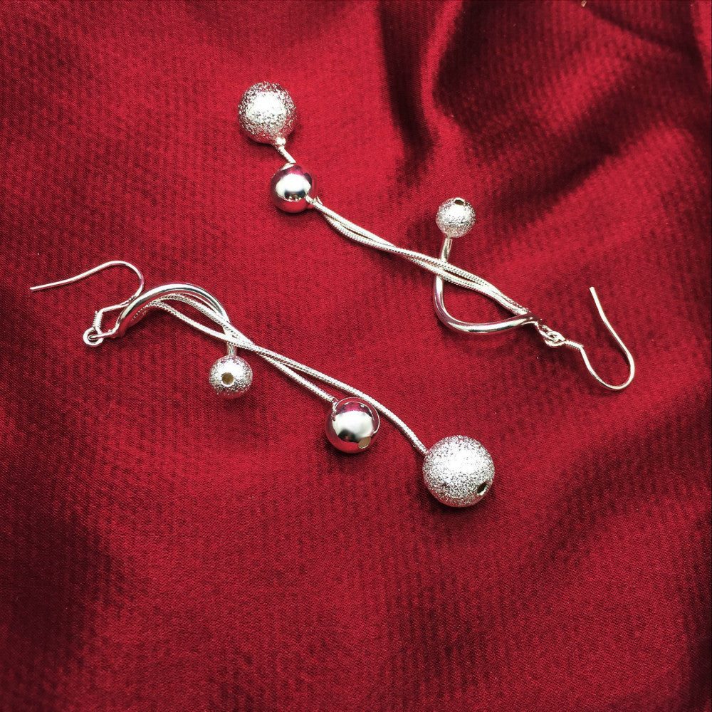 Maely ezüstös női fülbevaló