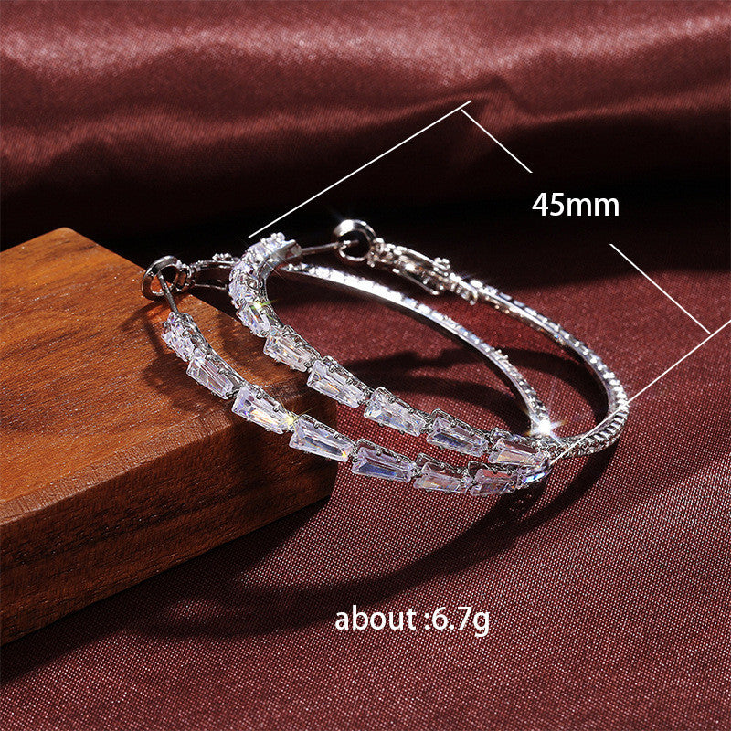 Krista csillogó kristályos karika fülbevaló