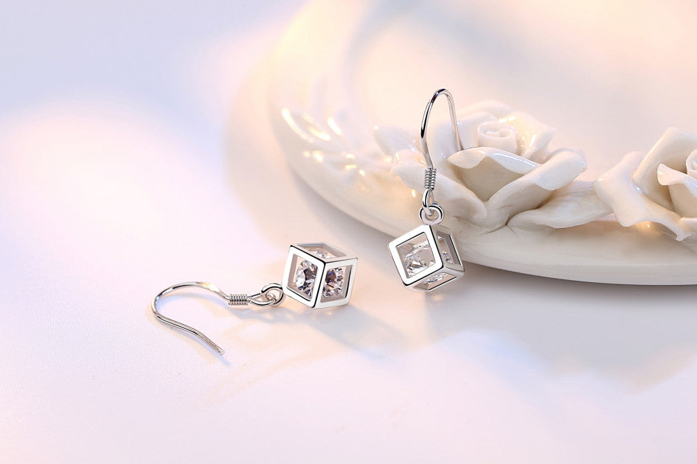 Kockában kristály női fülbevaló whitegold