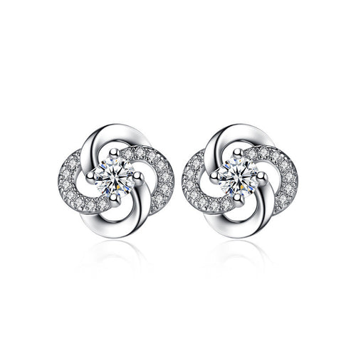 Kis virág fülbevaló whitegold