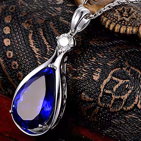 Mélykék csepp medálos nyaklánc whitegold