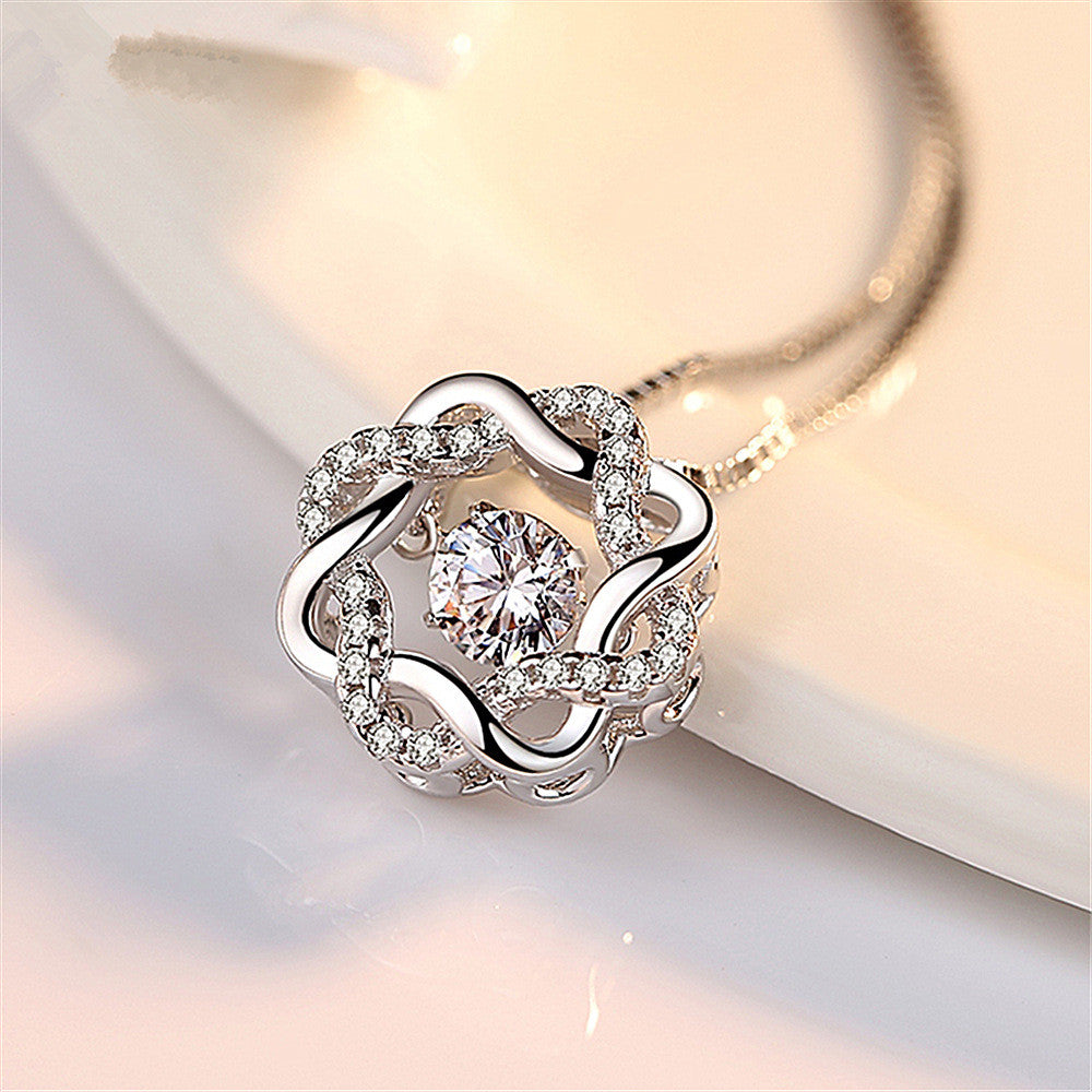 Aya medálos nyaklánc whitegold