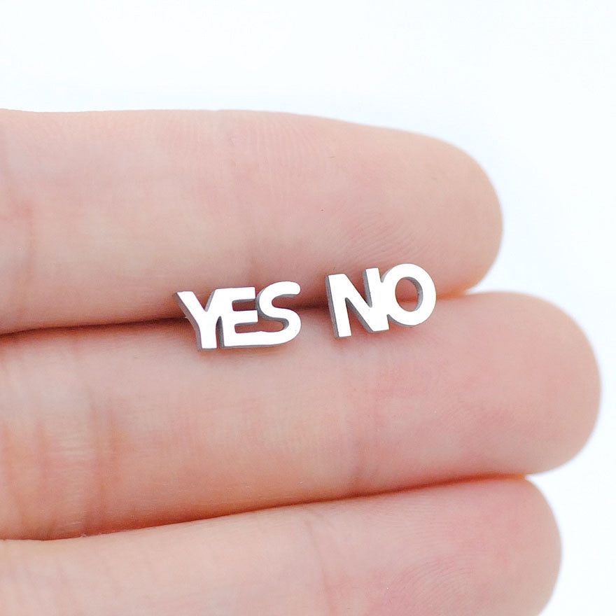 Yes No nemesacél fülbevaló