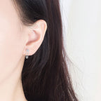 Biztostű fülbevaló whitegold