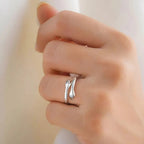 Ölelő kezek gyűrű whitegold (állítható méret)