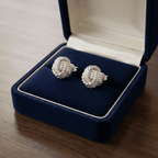 Ezüstözött virágok beszúrós fülbevaló