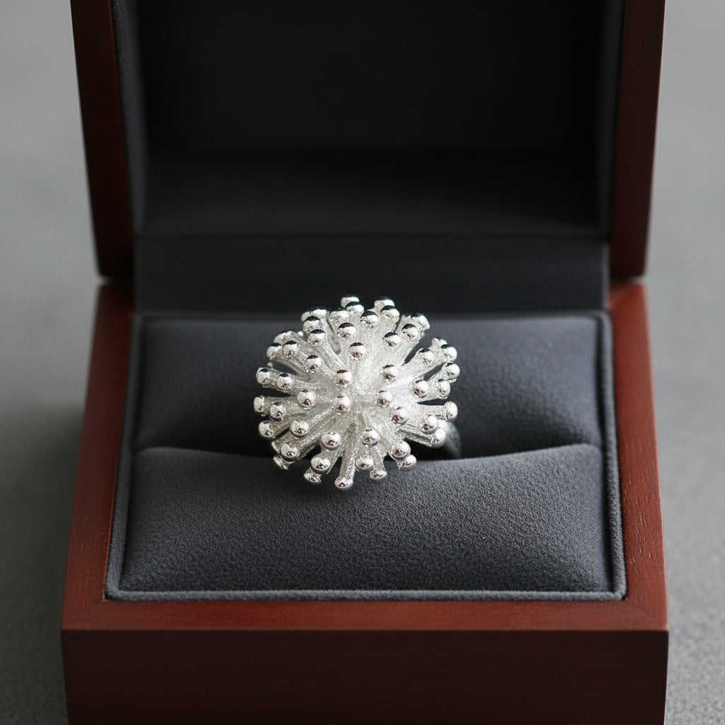 Alejandra ezüstös női gyűrű