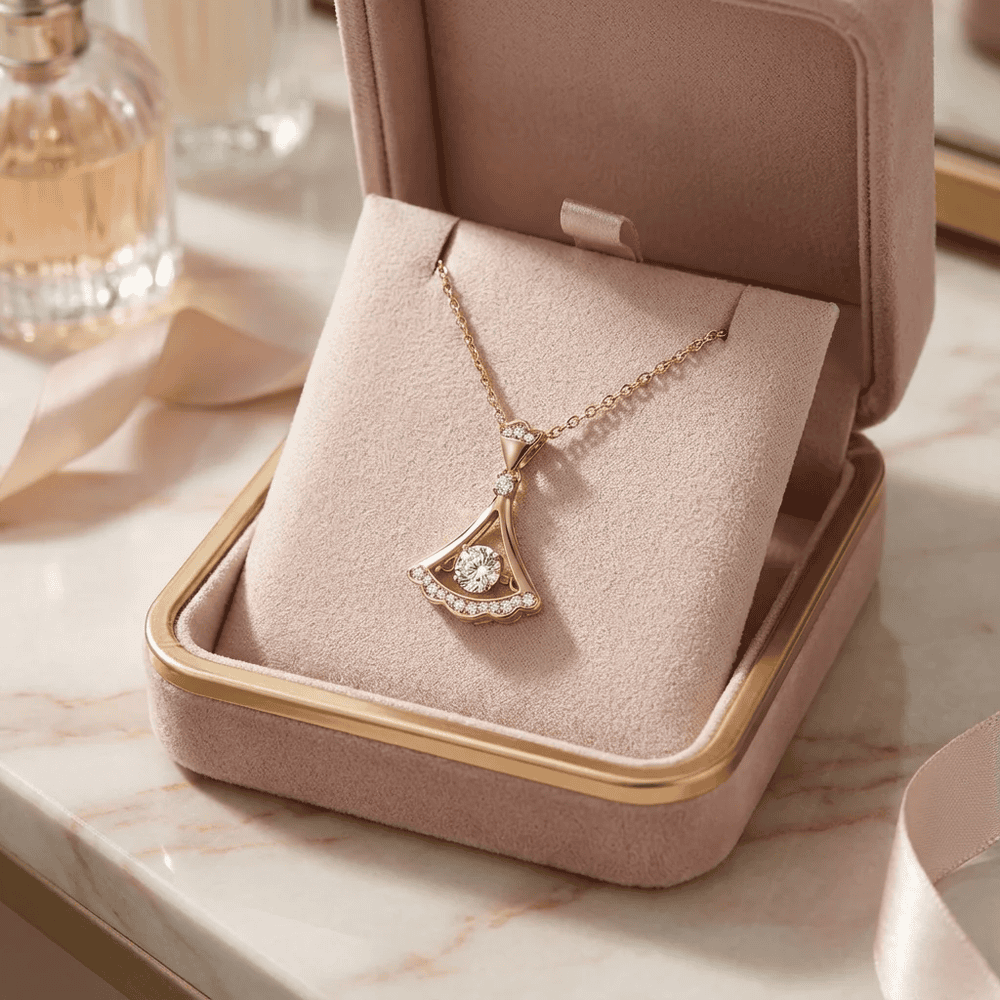 Elesa nyaklánc rosegold