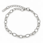 Kalapált lánc nemesacél karkötő whitegold – stúdiófotó