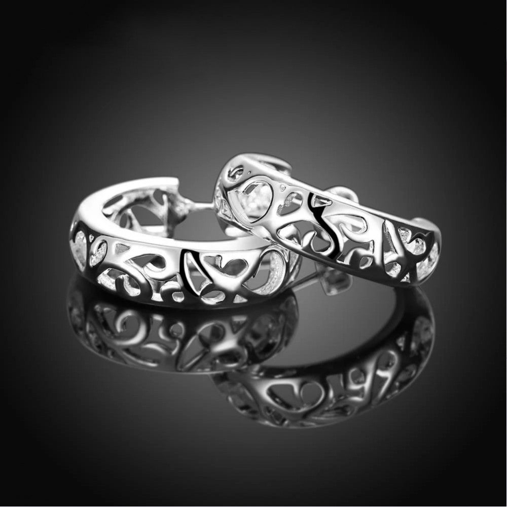 Alicia ezüstös fülbevaló