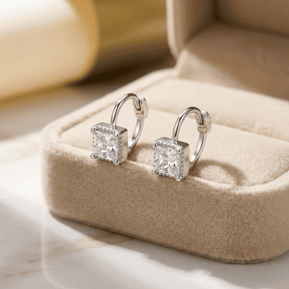 Lily négyzet kristályos fülbevaló whitegold