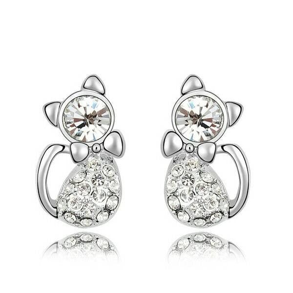 Fehér Swarovski cica fülbevaló