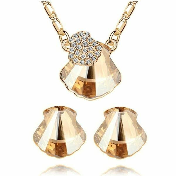 Pezsgő színű ragyogó kagyló szett