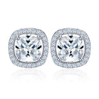 Beszúrós kocka fülbevaló sok apró Swarovski kristállyal whitegold