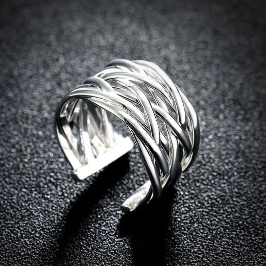 Aaliyah fonott ezüstös gyűrű (állítható méret)