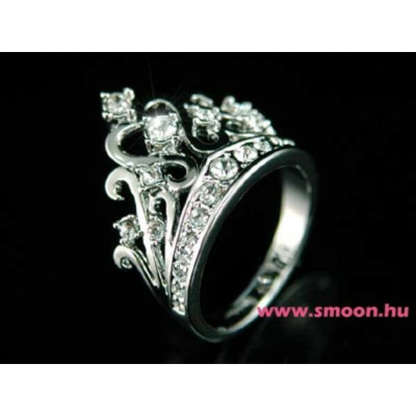 326 Korona egyedi köves gyűrű