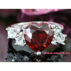 Piros szív Swarovski köves gyűrű