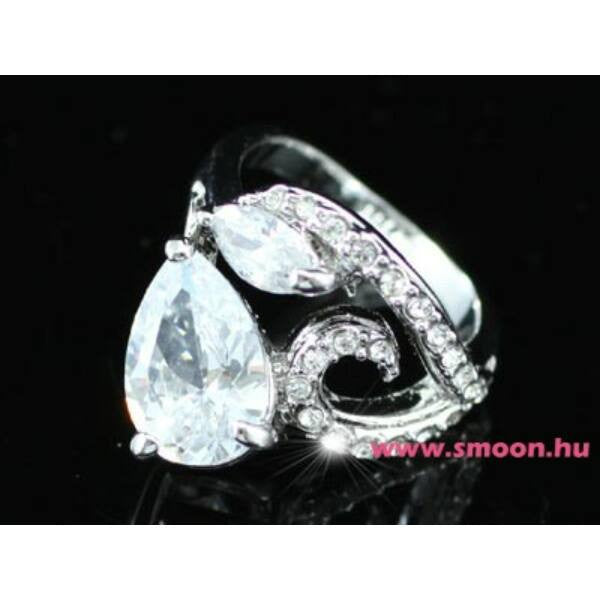 330 egyedi köves gyűrű