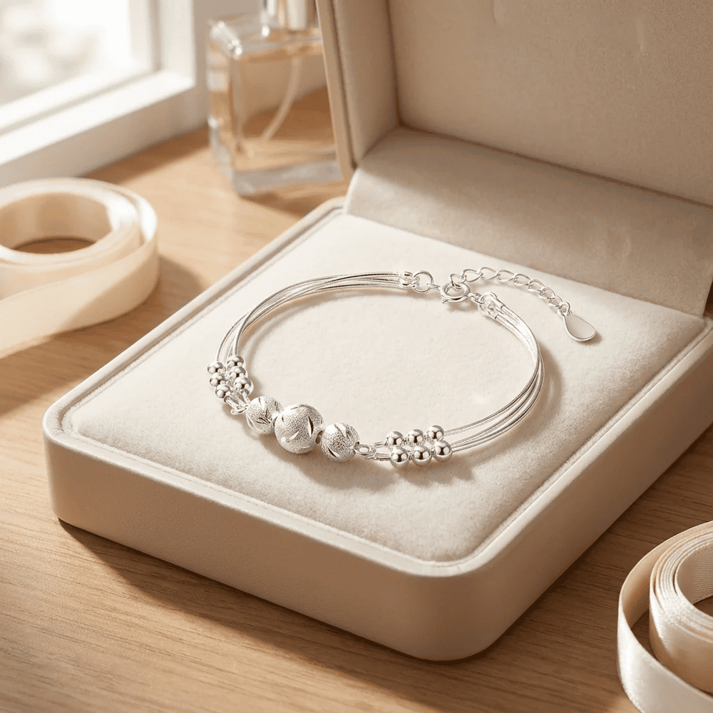 Chole ezüstös karkötő