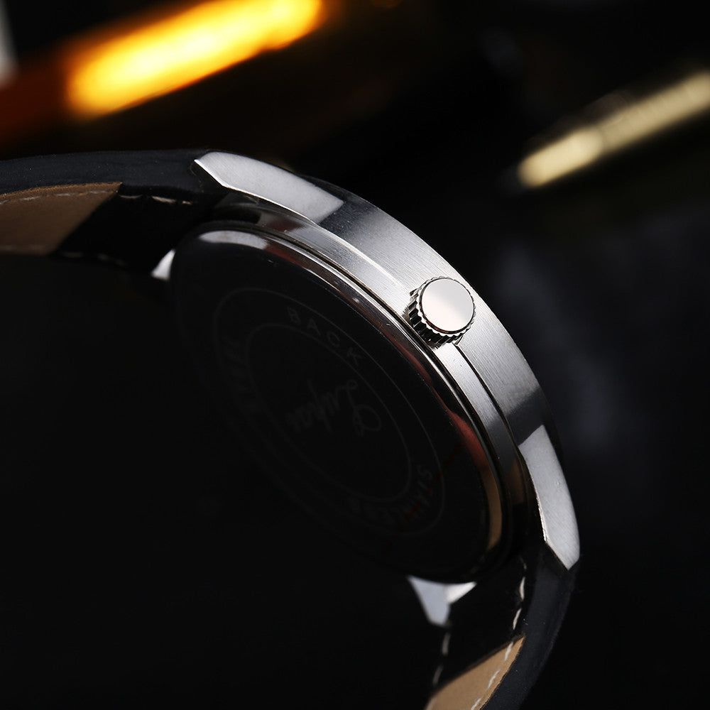 Exclusive design férfi bőrszíjas óra fekete