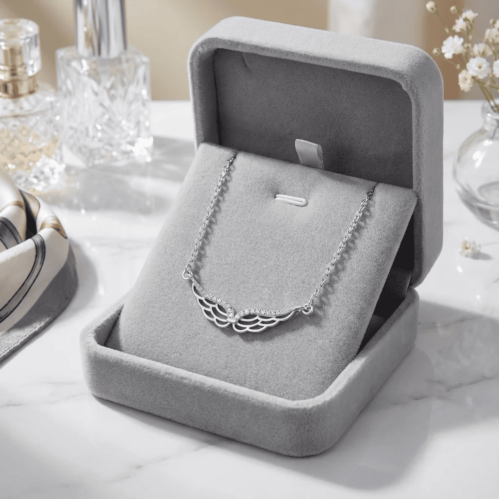 Angyalszárny nyaklánc whitegold