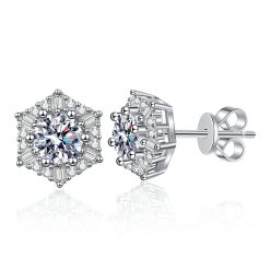   Beszúrós hatszög ezüst fülbevaló moissanite kristállyal